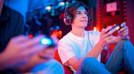 É Possível Fazer Amigos Jogando Online?