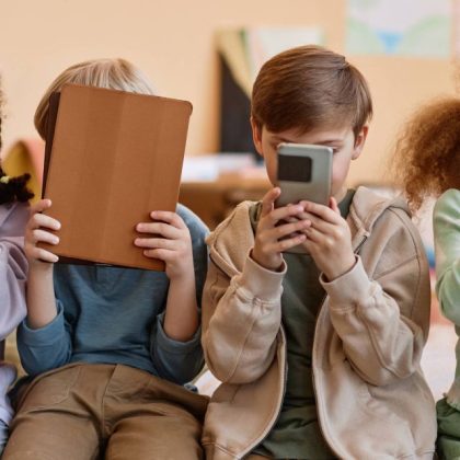 As 3 Fases da Adolescência e Como Ajudar os Seus Filhos